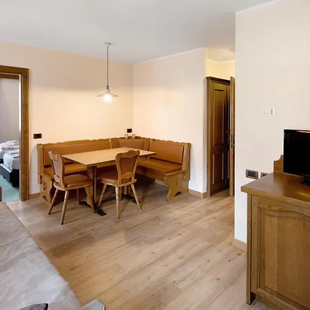Casa San Marco N 5 アパート リヴィーニョ